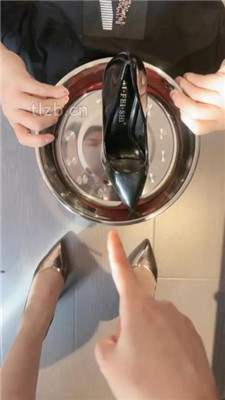 图片[19]_【安主】转胯爬行/闻高跟鞋窝/圣水盛宴/碾压踩/内裤诱惑_绳艺库视频下载