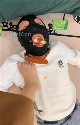 图片[15]_【辣姐】和男友逛街累了让家奴伺候_绳艺库视频下载