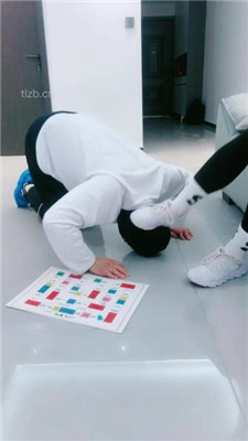 图片[4]_【伊柔】飞行棋决定刑罚大挑战_绳艺库视频下载