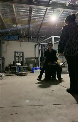 图片[2]_【宸宸】户外库房三主囚禁暴打-下【三视角版】_绳艺库视频下载