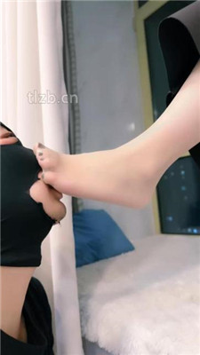 图片[3]_【辣姐】奴隶犬化教学-如何正确舔脚_绳艺库视频下载