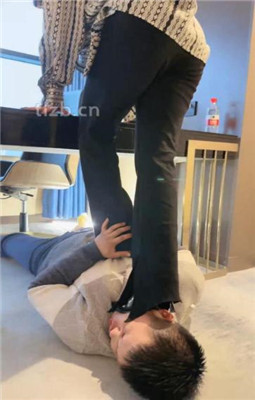 图片[6]_【潘妮女王】白领高跟黑丝踩虐犯错下属_绳艺库视频下载