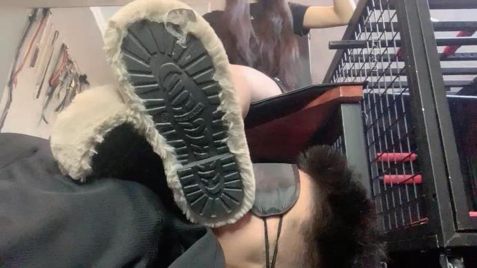 图片[4]_【苏西】脏毛拖鞋蹂躏狗脸_绳艺库视频下载