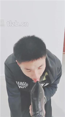 图片[4]_【美容院S】当脚垫/舔脏鞋/臭脚踩脸_绳艺库视频下载