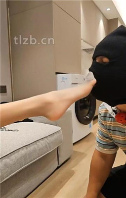 图片[18]_【森田熙子】模特S-虐乳/骑马/高跟踩狗舌/闻舔丝袜脚_绳艺库视频下载