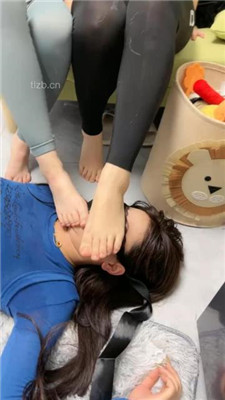 图片[20]_【橙宝】3S母畜-高跟裸足狂舔-奴下奴/sp/插嘴_绳艺库视频下载