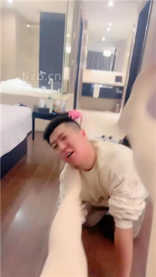 图片[12]_【南乔大大】丝袜塞嘴拖鞋抽耳光/臭脚捂脸_绳艺库视频下载