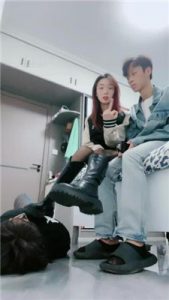 【术术】刺激-情侣主-长靴黑丝-虐绿帽狗_绳艺库视频下载