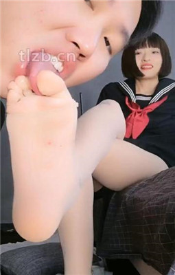 图片[19]_【航儿】学院风S-原味白丝裸足跪舔【下】_绳艺库视频下载