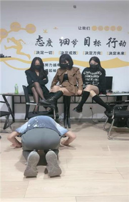 图片[2]_【鱼糯糯】3S-脚底踩踏/轮流舔脏鞋/插嘴/踩狗爪_绳艺库视频下载