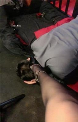 图片[5]_【苏西】监工家奴舔六双鞋/不干净就挨揍_绳艺库视频下载