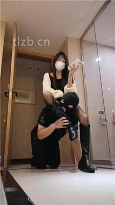 图片[11]_【十言】长靴S诱惑-跪舔/踩踏/脚耳光/转胯狗爬_绳艺库视频下载