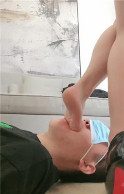 图片[11]_【甜一】下跪近距离裸足狂舔_绳艺库视频下载