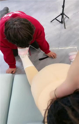 图片[6]_【ccs】臀部诱惑/灌圣水/转胯爬行/原味袜狂舔_绳艺库视频下载