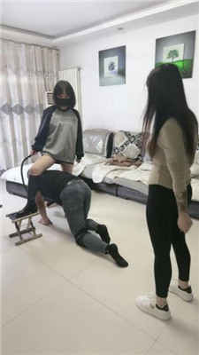 图片[13]_【鱼糯糯】双S-舔脏鞋白袜jio/伺候沐足/踩踏/转胯【上】_绳艺库视频下载