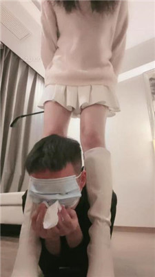 图片[6]_【月影儿】长靴踩狗/白袜气味控制/踩踏喂食_绳艺库视频下载