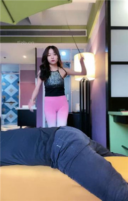 图片[15]_【双胞胎萌萌大人s】重刑专场-运动鞋踩踏/提档/捆绑/耳光/脚插嘴_绳艺库视频下载