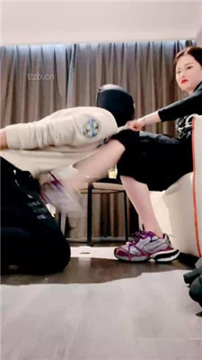 图片[6]_【九娘】提档/运动鞋踩踏/喝圣水_绳艺库视频下载