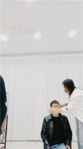 【橙子大大】双M-骑马/揪耳朵/艺术踢踹/转胯/闻白袜_绳艺库视频下载