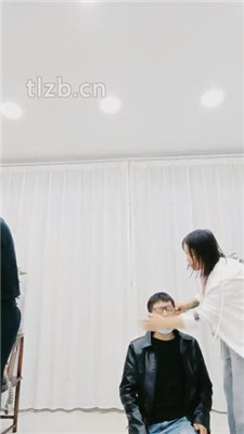 【橙子大大】双M-骑马/揪耳朵/艺术踢踹/转胯/闻白袜_绳艺库视频下载