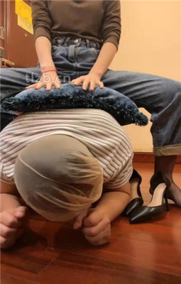 图片[10]_【苏晴】原味黑丝jio捂脸踩踏_绳艺库视频下载