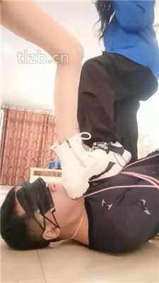 图片[12]_【希儿】双S-桌底视角-踩脚垫【三视角版】_绳艺库视频下载