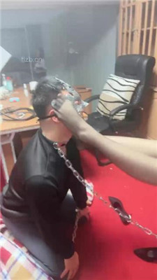 图片[6]_【亿姐】双S-闻舔黑丝脚/踩踏踢踹/骑马喂口水_绳艺库视频下载