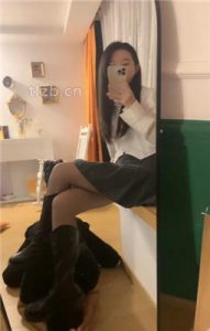 【槿一】镜前长靴踩脚垫_绳艺库视频下载