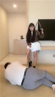 图片[5]_【苏西】甘愿被抽耳光-鞭打换来舔jio机会_绳艺库视频下载