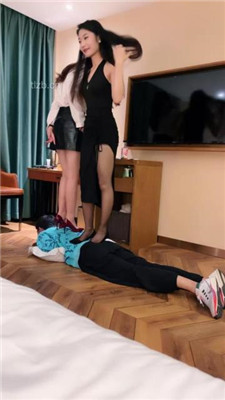 图片[11]_【宸宸】双S-高跟全体重踩踏【双视角版】_绳艺库视频下载