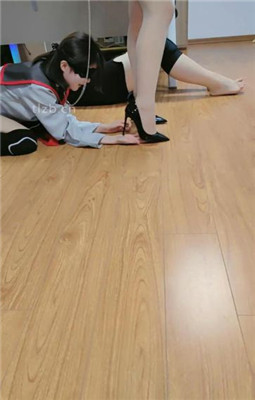 图片[12]_【妆主大大】办公室-母畜-高跟肉丝诱惑-耳光/脚插嘴-高跟踩_绳艺库视频下载