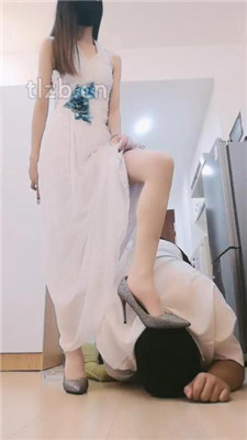 图片[9]_【美娜格格】裸足深喉/肉丝美腿/转胯羞辱/腿绞窒息_绳艺库视频下载