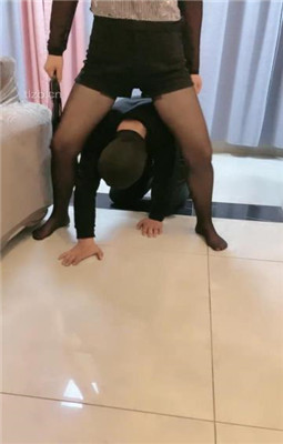 图片[10]_【赵奈奈】没钱交房租被虐-靴子碾脸/艺术踢踹【完整版】_绳艺库视频下载