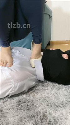 图片[6]_【梓S】高跟全体重踩踏/裸足蹂躏脸_绳艺库视频下载