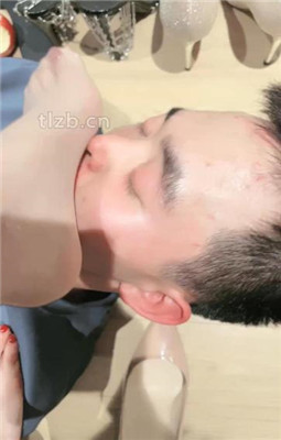 图片[10]_【时安】肉丝脚狂舔/踩踏碾压/手铐捆绑_绳艺库视频下载