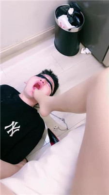 图片[19]_【韩涵】口球塞嘴/强迫圣水/鞋跟插嘴/吃咀嚼物_绳艺库视频下载