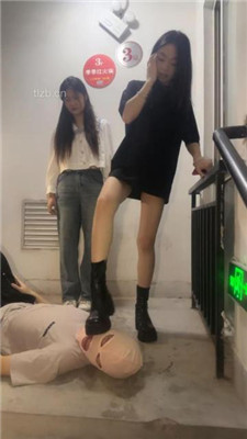 图片[7]_【狗哥】双S-白袜爱好者天堂-户外开发素人天花板_绳艺库视频下载