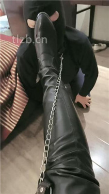 图片[14]_【心甜夫妻】跪镜子前羞辱/舔脏鞋/喝圣水/揪耳朵/转胯【完整版】_绳艺库视频下载