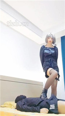 图片[7]_【沉鱼圣上】短靴黑丝踩脚垫/提档/虐乳/sp打手心_绳艺库视频下载