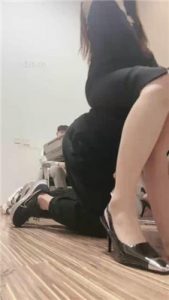 【冷御女王】狗奴幸福狗生-赏赐与惩罚_绳艺库视频下载