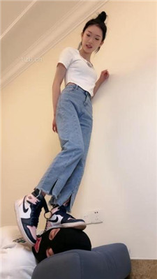 图片[6]_【文文sama】AJ全体重踩脸/内裤套头_绳艺库视频下载