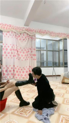 图片[16]_【小九】被抓奸现场-踩狗爪-衣架抽打/跪地求饶_绳艺库视频下载