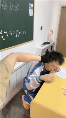 图片[4]_【桃幼幼】教室场景调-体罚猥琐学生狗_绳艺库视频下载