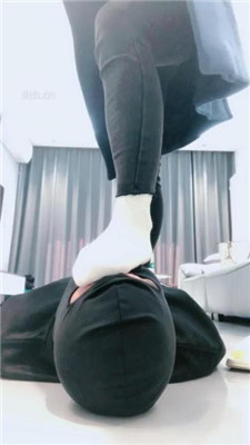 图片[10]_【伊柔】运动后臭鞋白袜气味控制_绳艺库视频下载