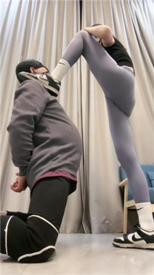 图片[5]_【美娜格格】AJ白袜女神暴打刑奴_绳艺库视频下载