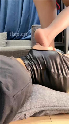 图片[4]_【草莓奶昔】极限脚深喉插吐【双视角版】_绳艺库视频下载