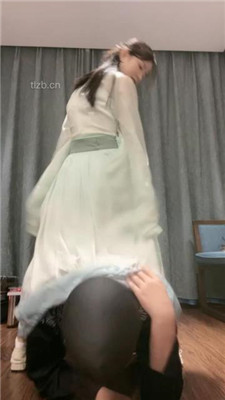 图片[4]_【漫漫】汉服女神-沉浸式踩踏辱_绳艺库视频下载