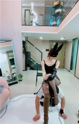 图片[20]_【陈莹斯】嘴叼高跟/人体衣架/骑马爬行/碾压踩狗爪_绳艺库视频下载