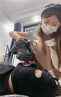 图片[3]_【樱子大人】人体擦鞋器/脚底喂食/皮鞋白袜/喝圣水【完整版】_绳艺库视频下载