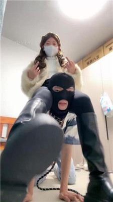 图片[19]_【樱子大人】双S虐狗-长靴白鞋踩踏/转胯/窒息/捆绑【双视角版】_绳艺库视频下载